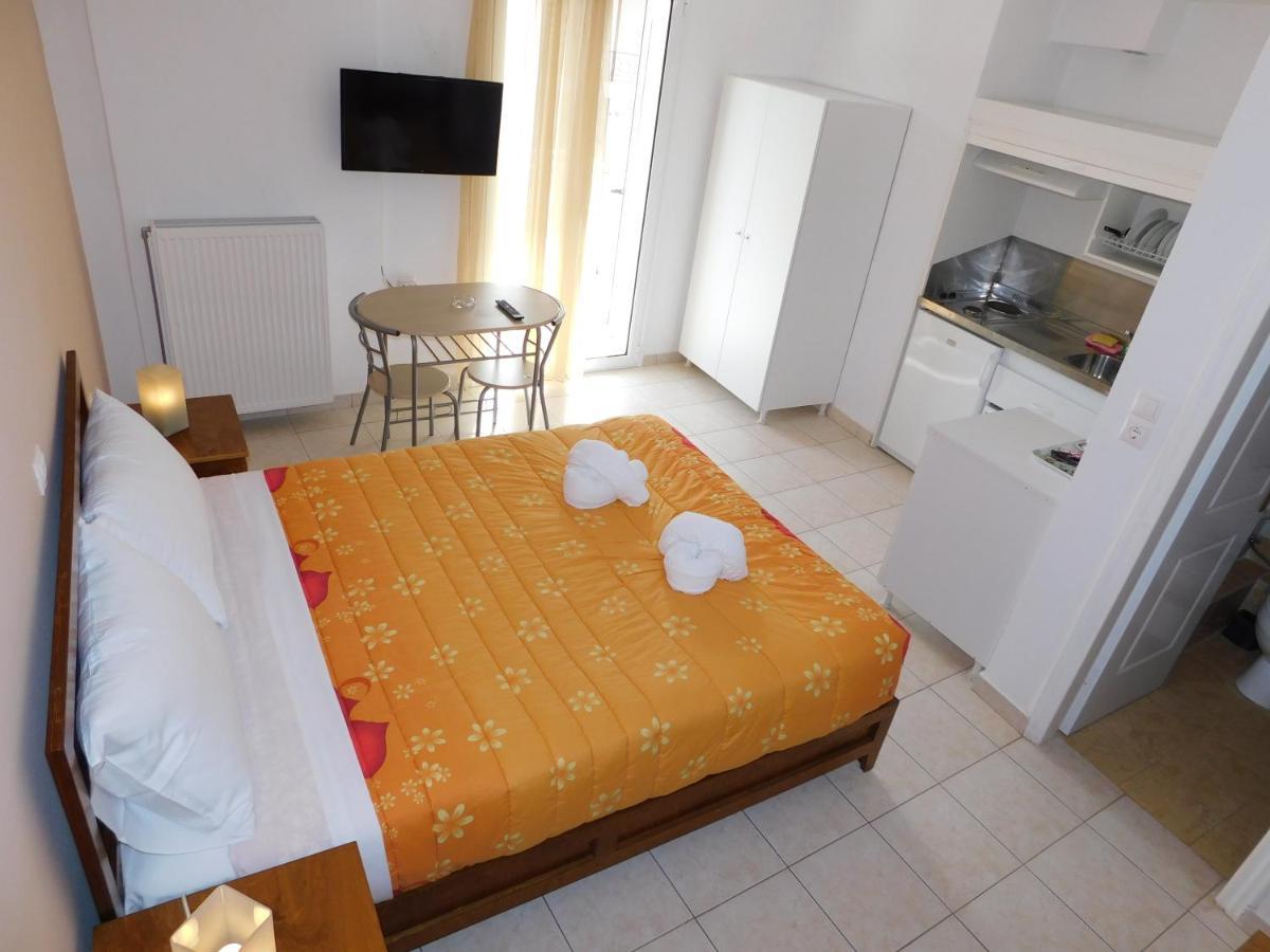 Elatos Apartments Kleitoria Esterno foto